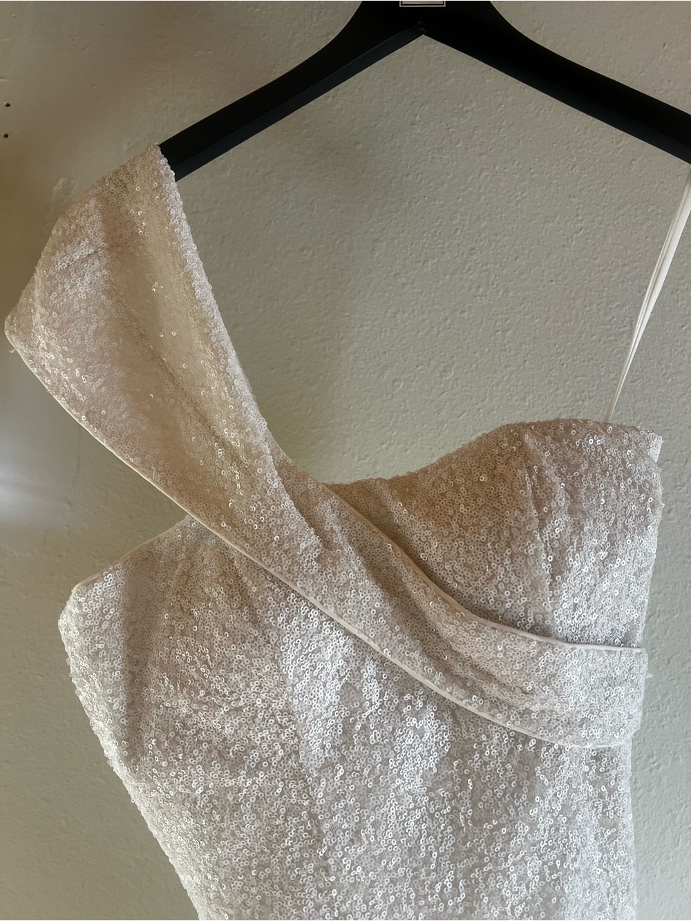 Elegant One-Shoulder White Evening Dress - Picture 6 of 8